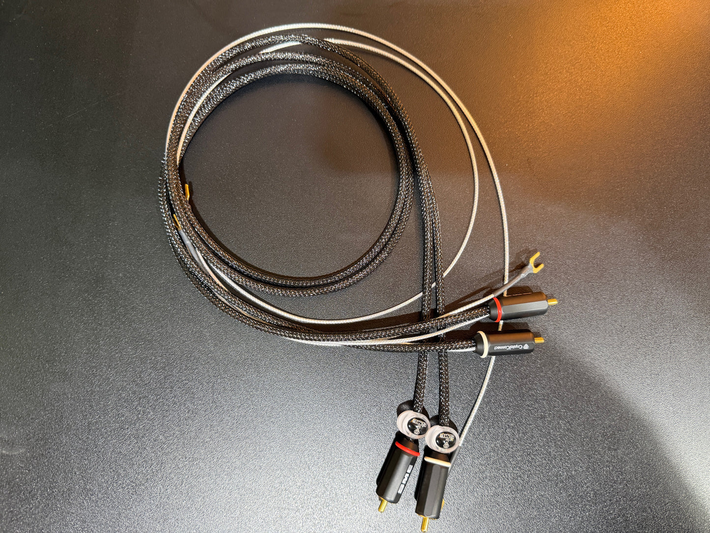 Clearance Sale AVIDHIFI Acutus Classic Chrome including Nexus Tonearm & Reference Ruby Cart Ex-Demo