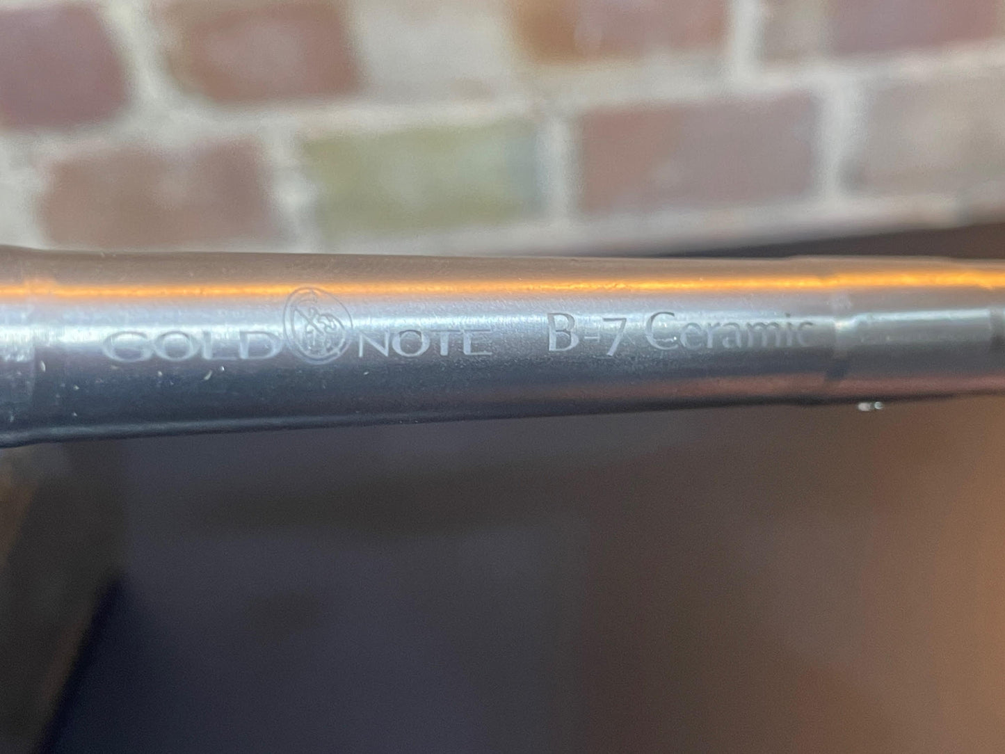ex-demonstration Gold Note B-7 Ceramic tonearm silver arm close up