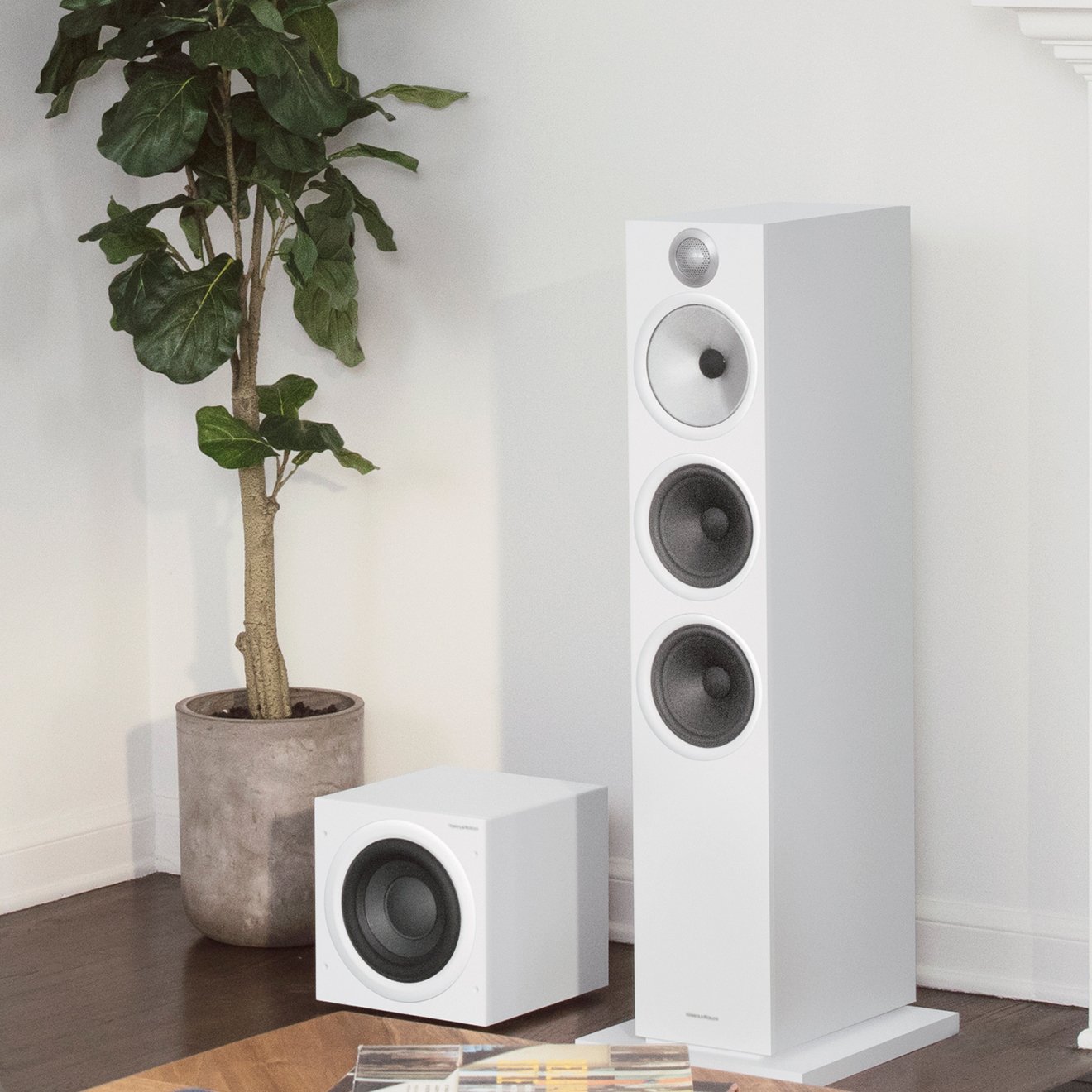Bowers & Wilkins ASW608 - Martins Hi-Fi