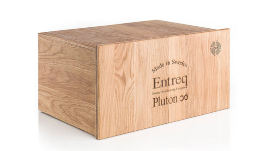 Entreq Plutron front view