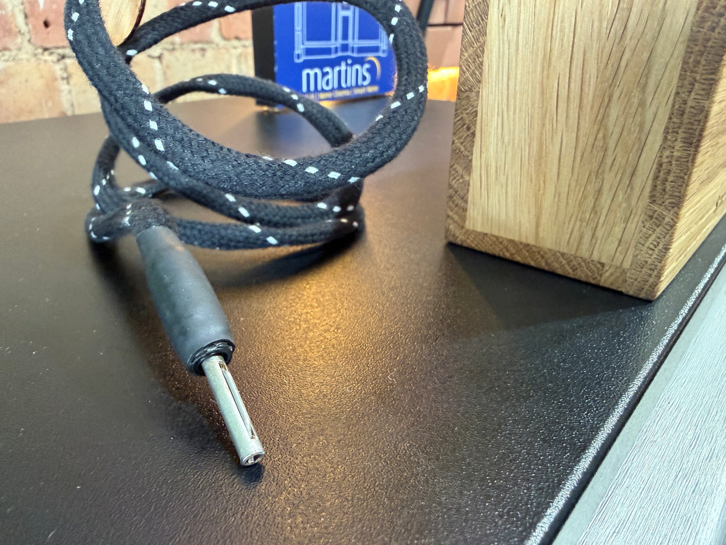 Entreq Macro Ground Box | Ex-Demo | 1.1M Cable & RCA Adaptor