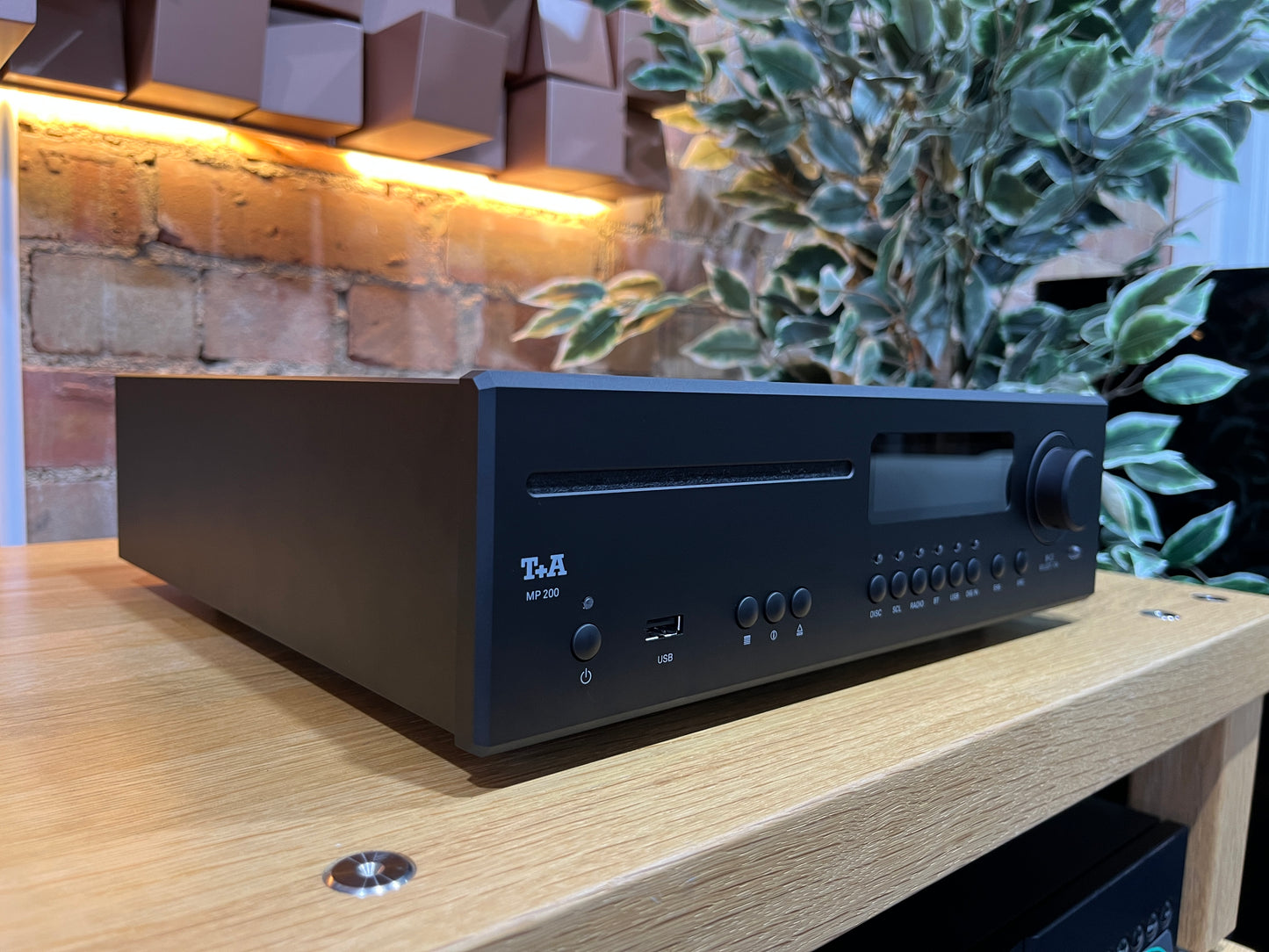 Clearance Sale T+A MP 200 Ex-Demonstration