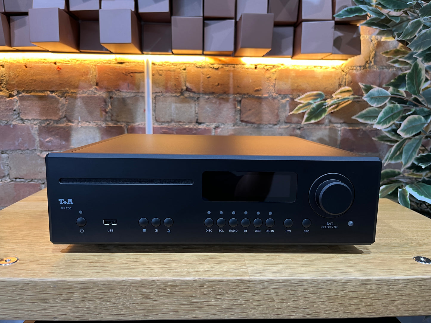 Clearance Sale T+A MP 200 Ex-Demonstration