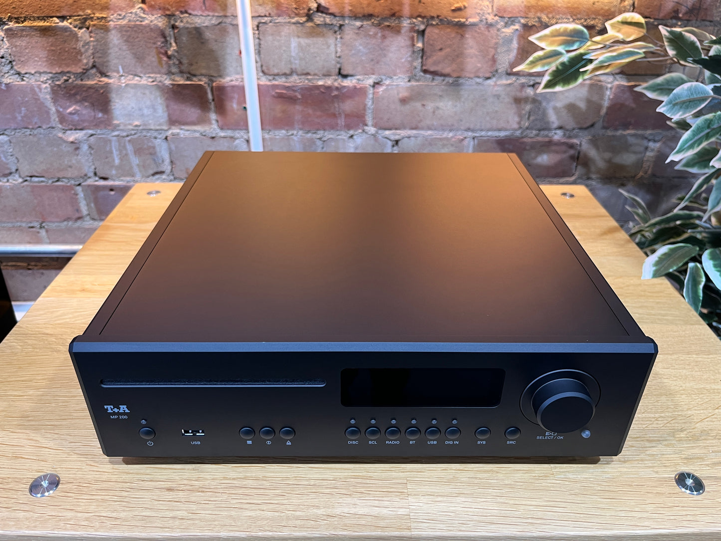 Clearance Sale T+A MP 200 Ex-Demonstration