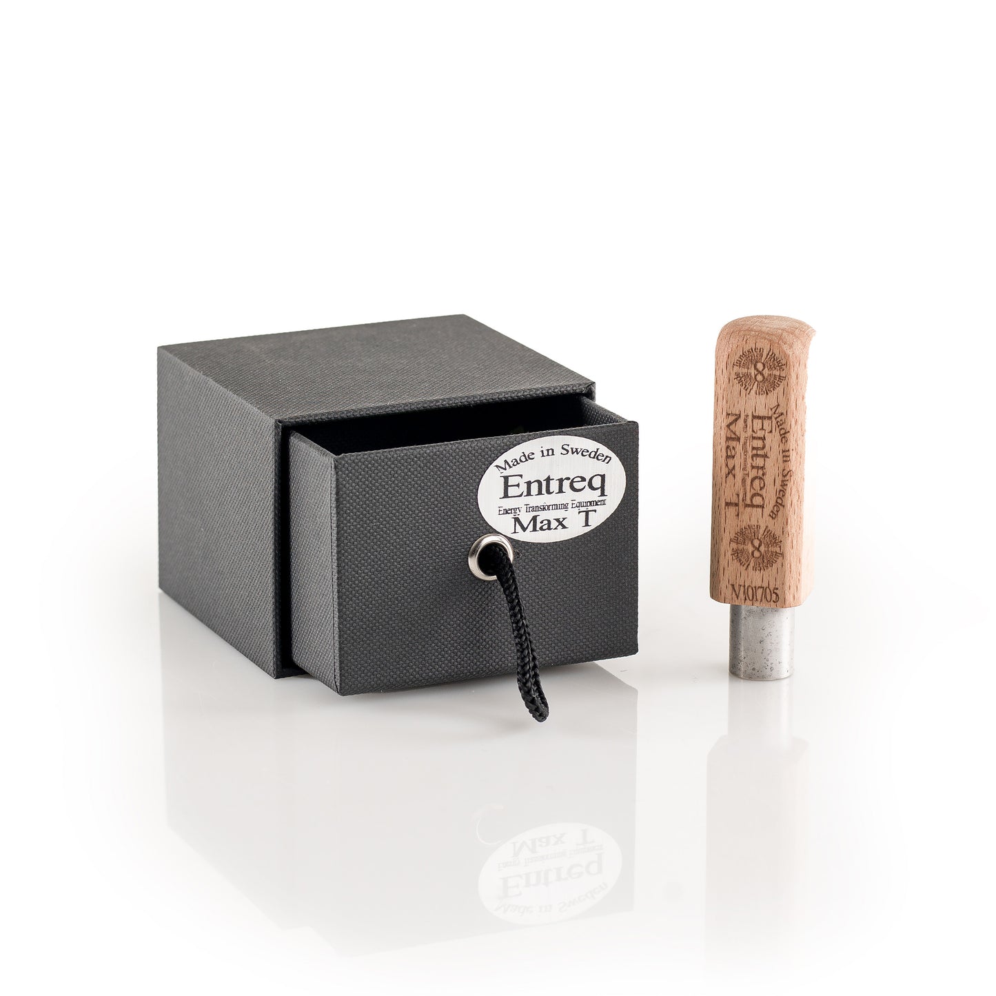 Entreq Max T ground post in wooden body, shown fitted to an Entreq ground box binding post