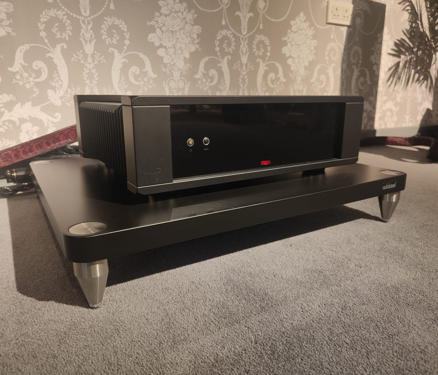 solis power amp 