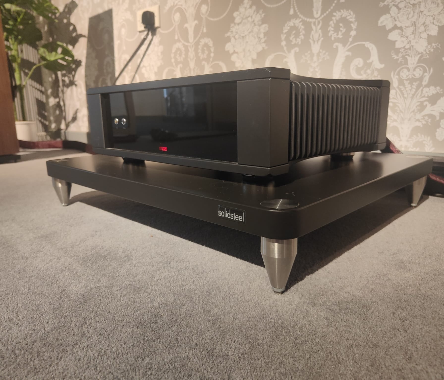 Rega Solis Power Amp on Solidsteel stand