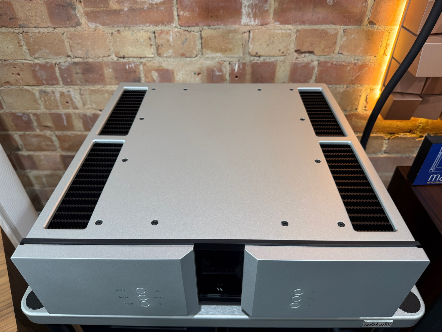 top down Vitus SIA-025 MK II Integrated Amplifier – Ex-Demo
