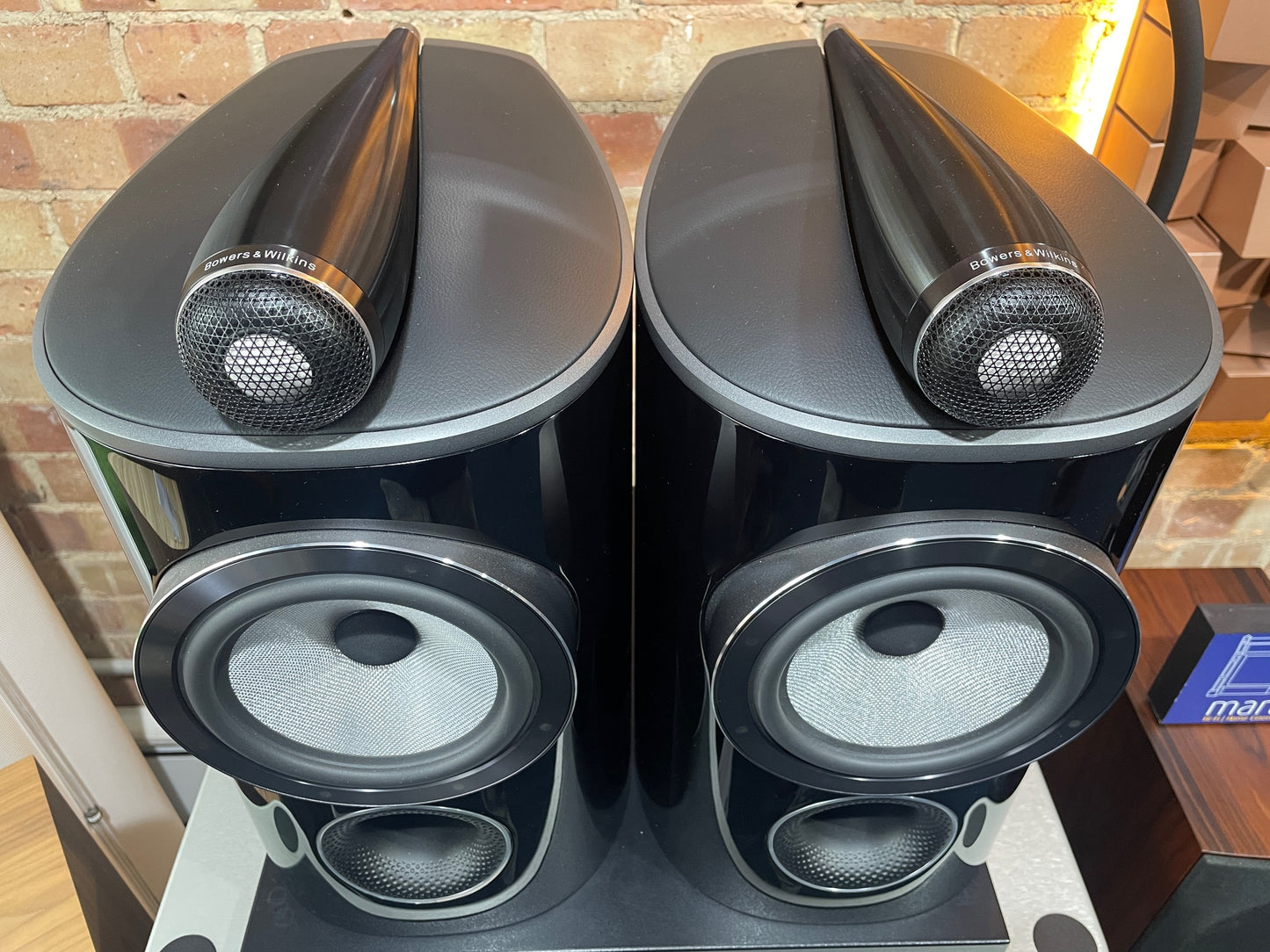 top down view Bowers &amp; Wilkins 805 D4 Ex-Demonstration Gloss Black
