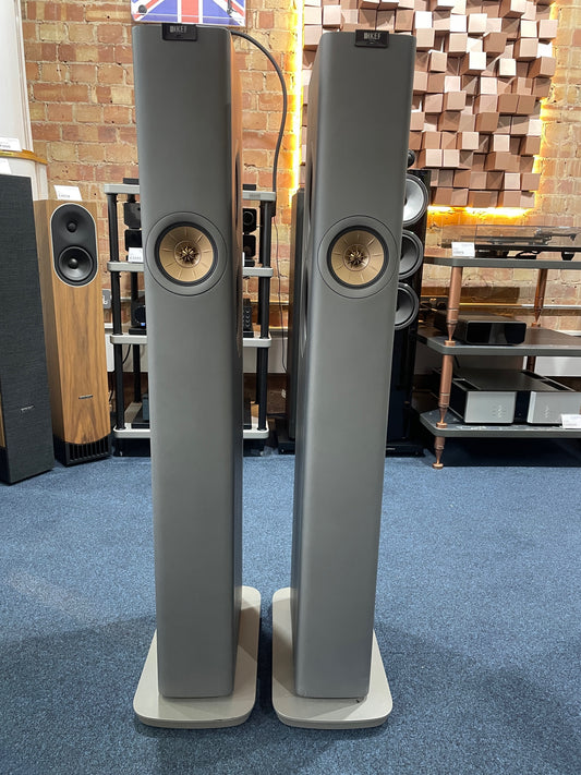 CLEARANCE SALE: KEF LS60 Floorstanding Wireless Speakers – Titanium Grey | Ex-Demonstration