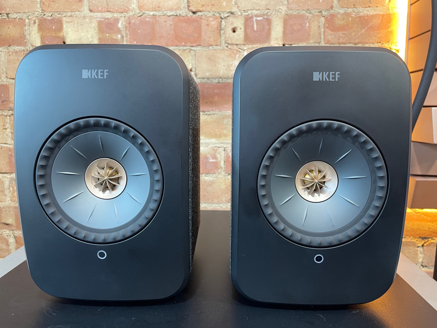 CLEARANCE SALE: KEF LSX II (MK2) Wireless Speakers | Ex-Demonstration