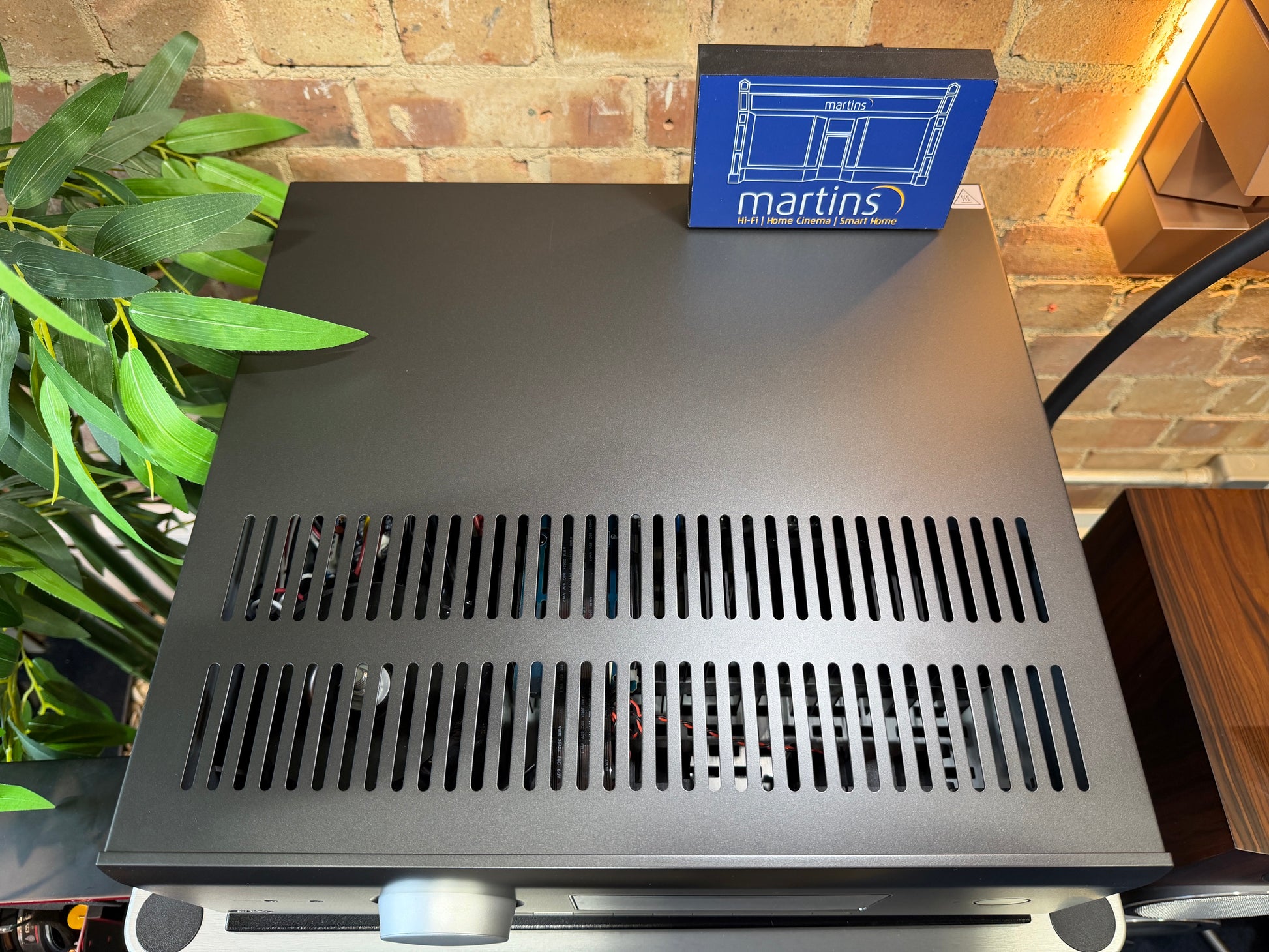 top down Arcam AVR21 Ex-Demonstration