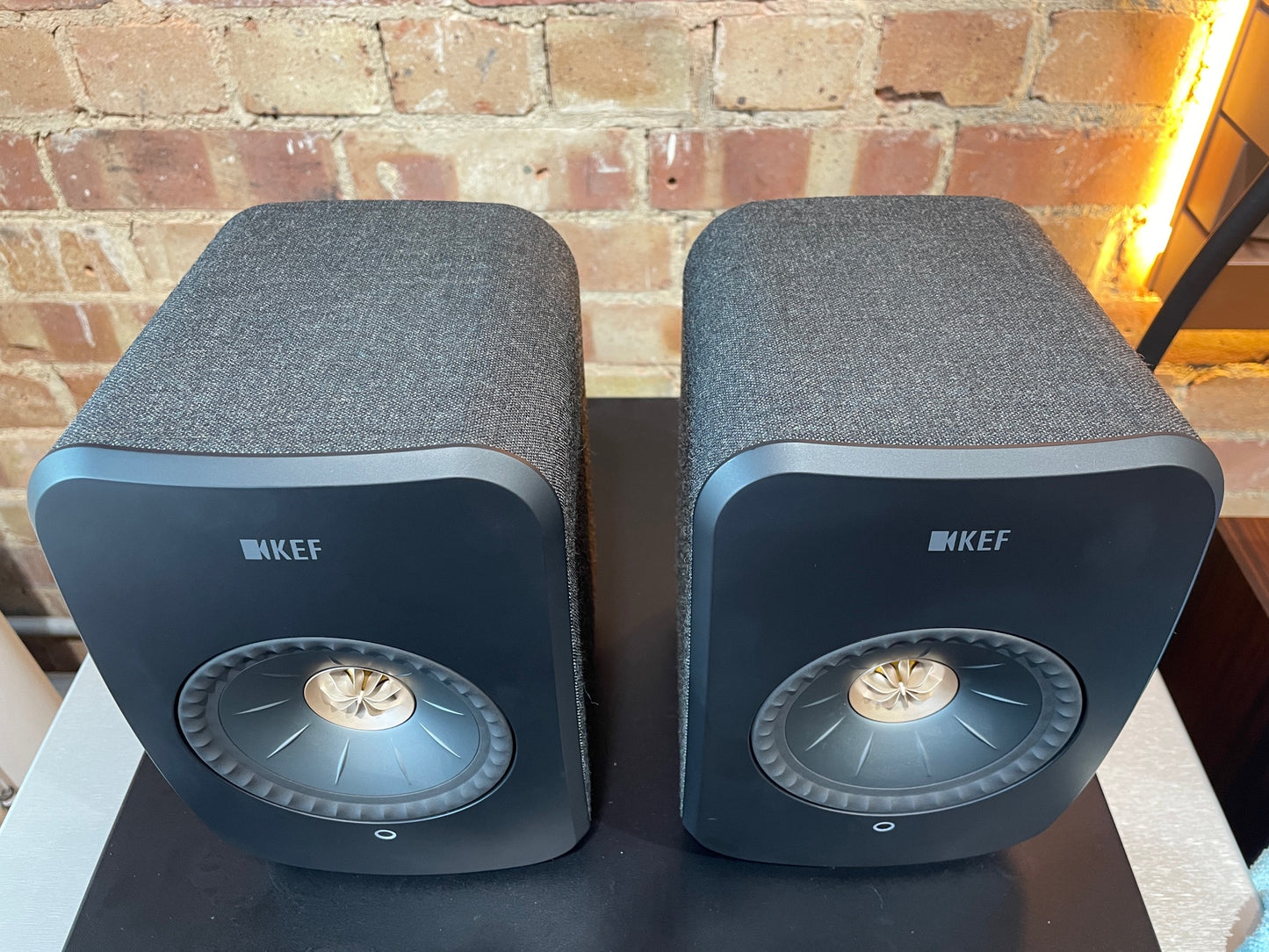 CLEARANCE SALE: KEF LSX II (MK2) Wireless Speakers | Ex-Demonstration