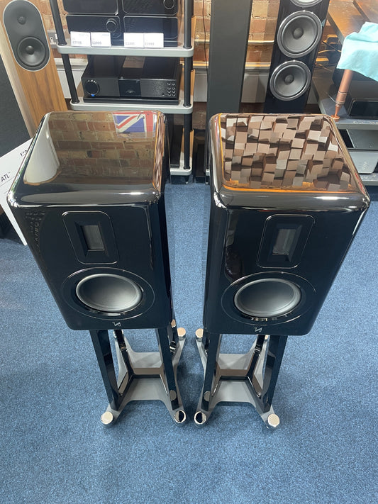 Quad Revela One Standmount Loudspeakers with Stands - Clearance Sale (Gloss Black)