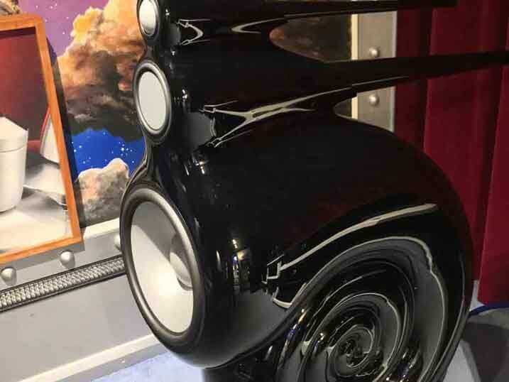 Bowers & Wilkins Nautilus - Martins Hi-Fi